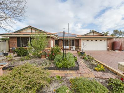 24 Giralia Parkway, Ballajura WA 6066