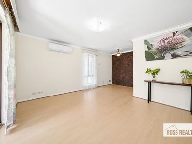 16 Nanovich Avenue, Girrawheen WA 6064