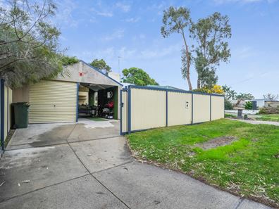 17 Arnott Court, Kelmscott WA 6111