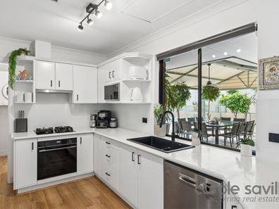 17 Timbercrest Rise, Woodvale WA 6026