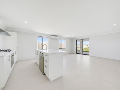 1 Hull Way, Two Rocks WA 6037