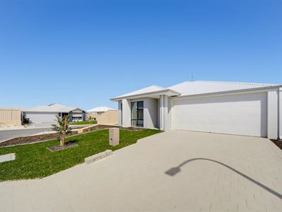 1 Hull Way, Two Rocks WA 6037