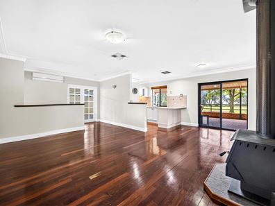 306 Canning Mills Road, Roleystone WA 6111