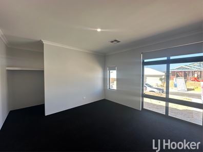 10 Bolsa Road, Madora Bay WA 6210