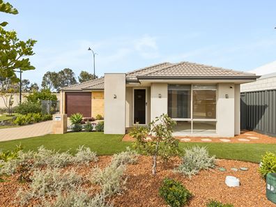 18 Barwon Place, Yanchep WA 6035