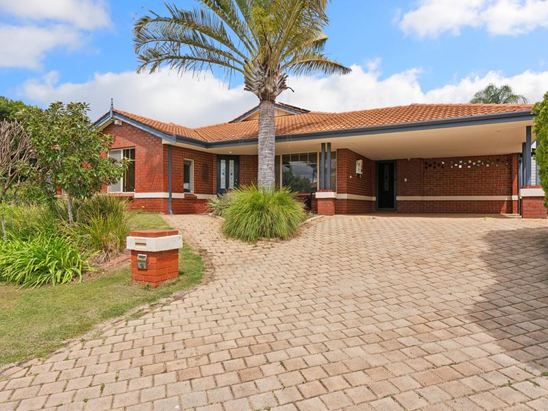12 Tipuana Place, Thornlie WA 6108