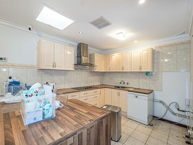 15 Okely Road, Carine WA 6020
