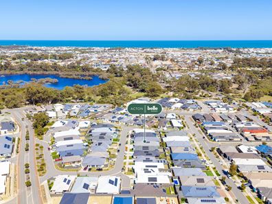 22 Deepwater Way, Lakelands WA 6180