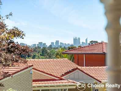 27 Sierra Chase, Leeming WA 6149