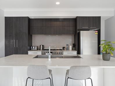 30 Citadel Way, Currambine WA 6028