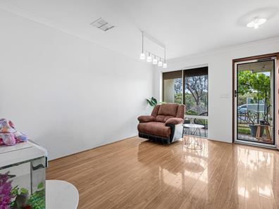 37 Millot Vista, Caversham WA 6055