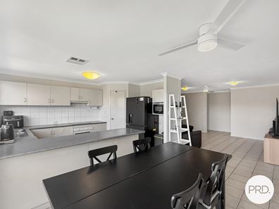 19 Macmahon Way, Baynton WA 6714