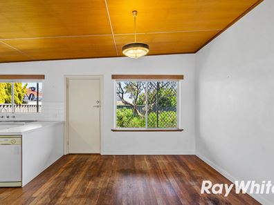 31 Eden Street, Dudley Park WA 6210