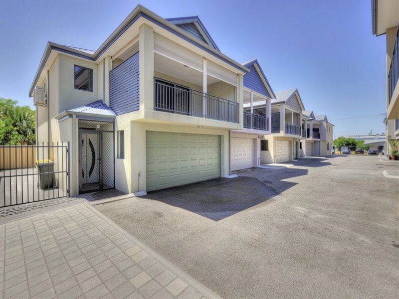 12/28 Davey Street, Mandurah