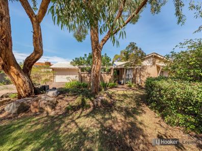 93 Aulberry Parade, Leeming WA 6149