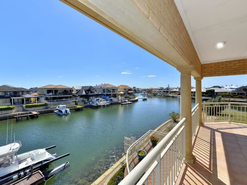2 Leeuwin Place, Halls Head