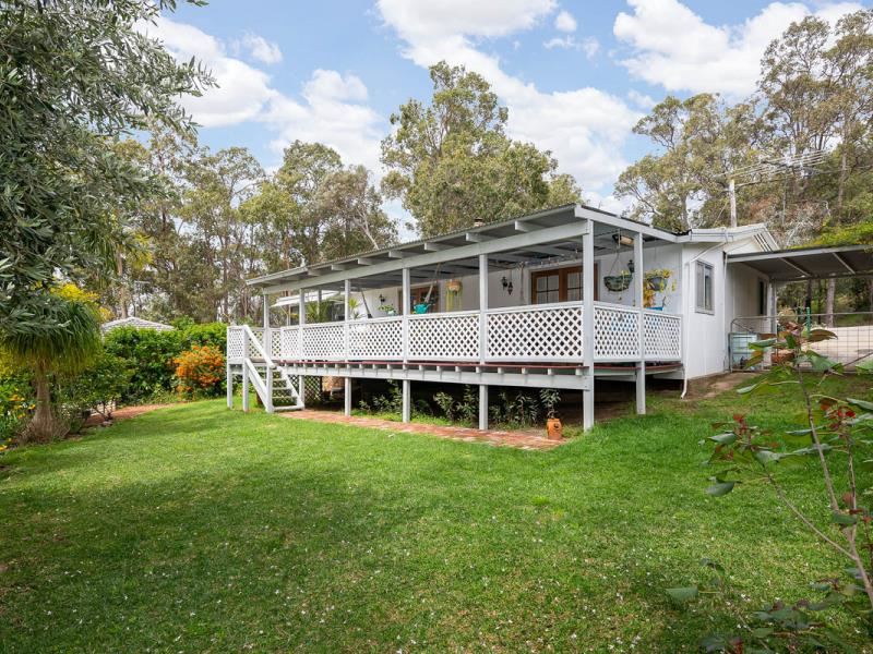 4 Carawatha Road, Parkerville