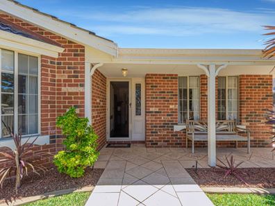 15 Grand Bank Parkway, Mindarie WA 6030