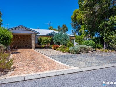 35 Pentland Crescent, Dudley Park WA 6210