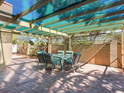 2/2 Lockwood Street, Yokine WA 6060