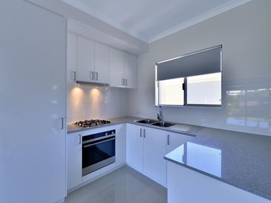 4/10 Day Road, Mandurah WA 6210