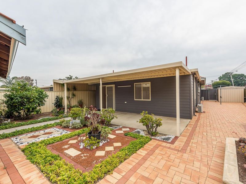 29A WINTERTON WAY, Girrawheen