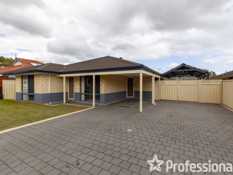 13 Milano Loop, Seville Grove WA 6112