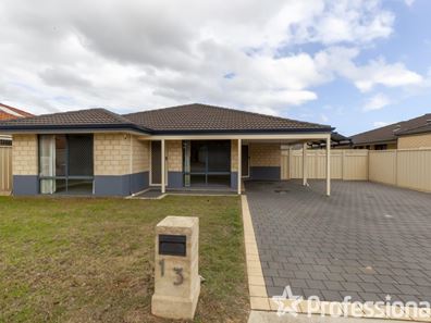 13 Milano Loop, Seville Grove WA 6112