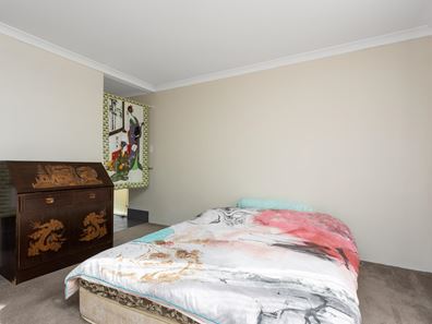 8 Dupont Way, Canning Vale WA 6155