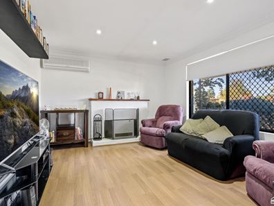 42 Dancy Way, Seville Grove WA 6112