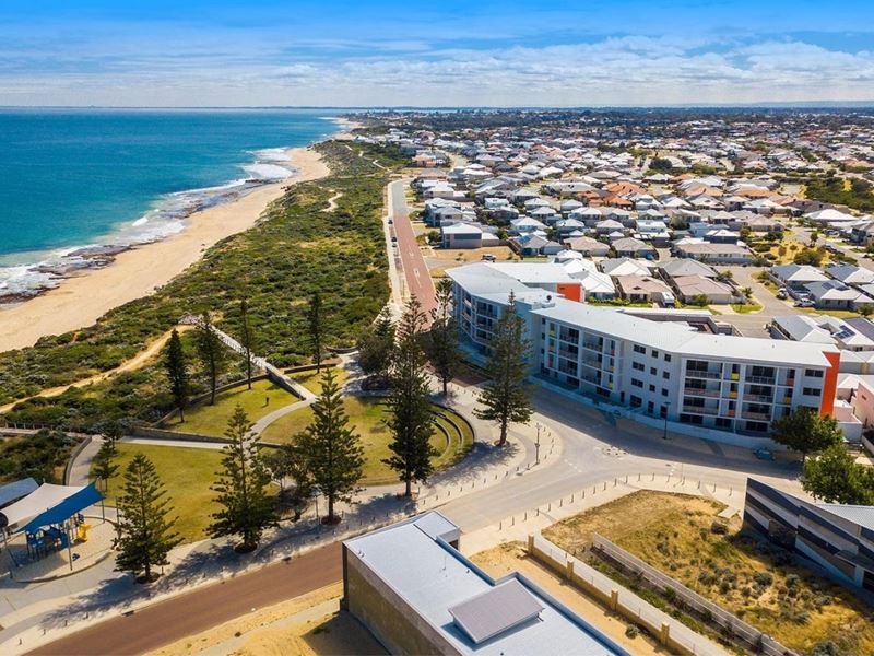 28/150 Boardwalk Boulevard, Halls Head