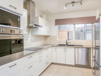 3107 Albany Highway, Armadale WA 6112