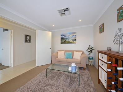 4 Capitol Turn, Clarkson WA 6030