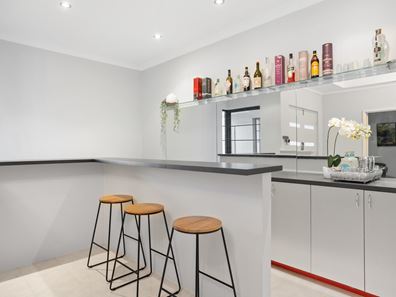 24 Merrivale Circle, Tapping WA 6065