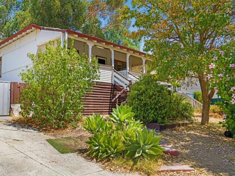 21 Grover Way, Medina