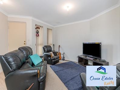 8 Edgbaston Crescent, Port Kennedy WA 6172