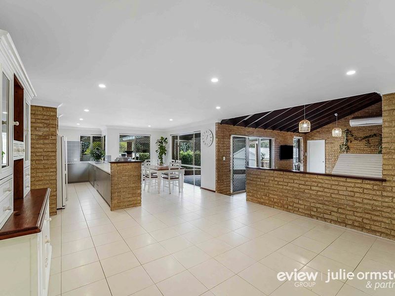 16 Garrong Close, Edgewater