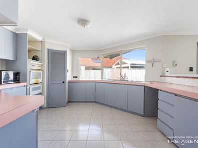 2 Galway Close, Nollamara WA 6061