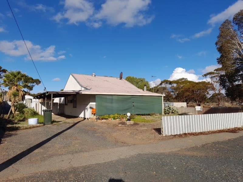 122 Roberts Street, Norseman WA 6443