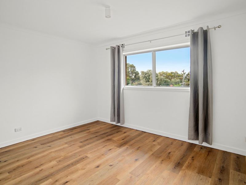 28/2 Rand Court, Withers