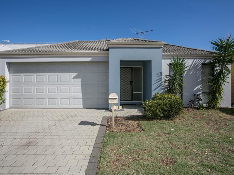 18 illyarrie Avenue, Falcon