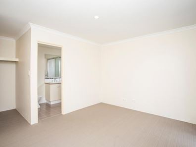 18 illyarrie Avenue, Falcon WA 6210