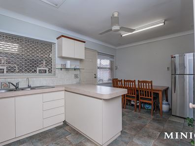 39A Leach Avenue, Riverton WA 6148