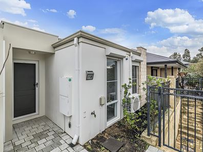 1B Leda Boulevard, Wellard WA 6170