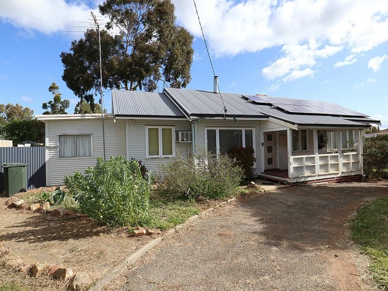 16 GRANT Street, Narrogin