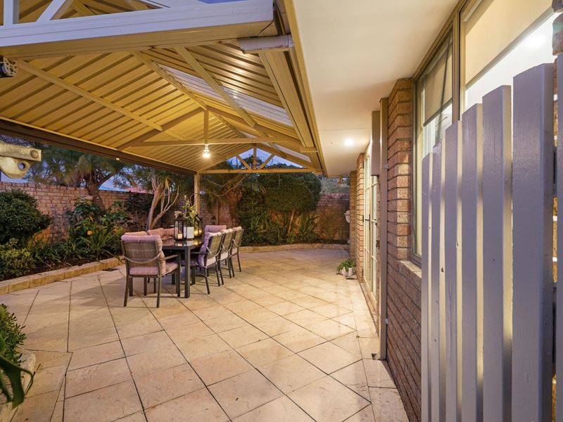 1/14 Randall Street, Dianella