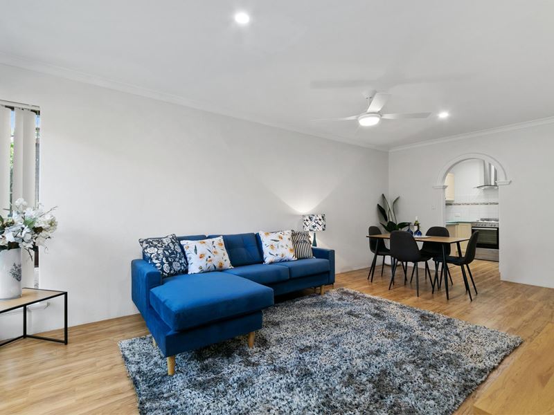 2/297 Preston Point  Road, Bicton