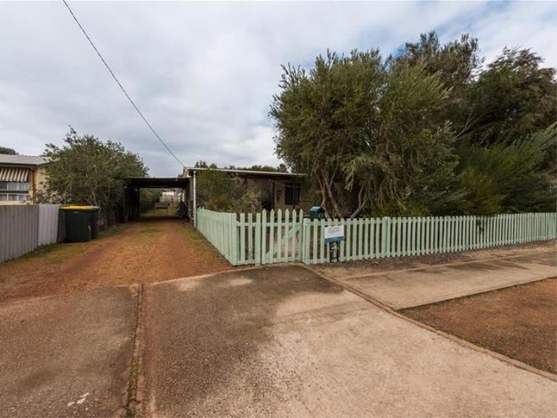 37 Johnstone Street, Boddington
