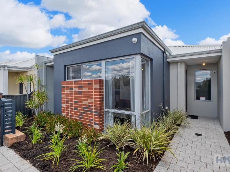 87 Waldeck Road, Caversham