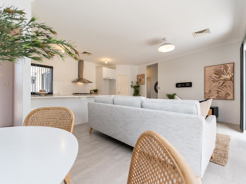 4A Egham Place, Morley